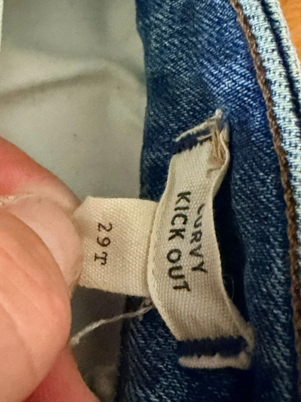 Madewell Curvy Kick Out Jeans 29T Fair Trade Denim Mid Wash Womens